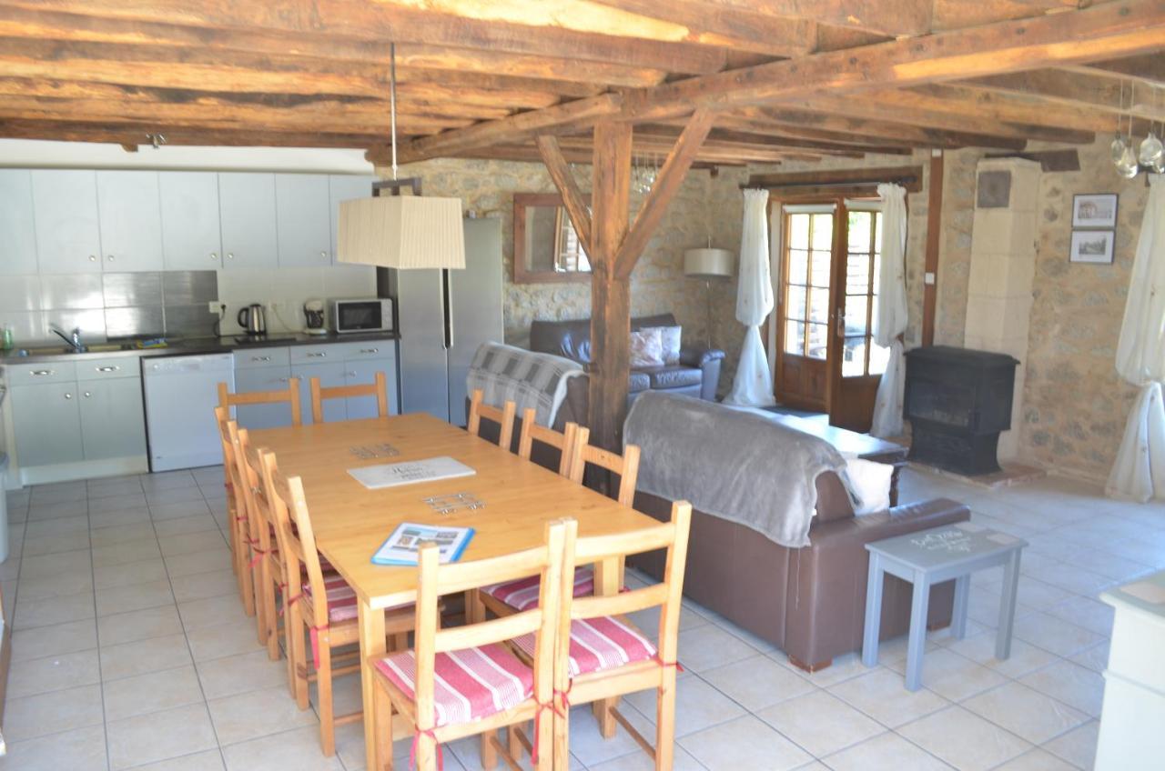 The Railway Cottage - Characterful And Comfortable Holiday Cottage Piégut-Pluviers Екстериор снимка