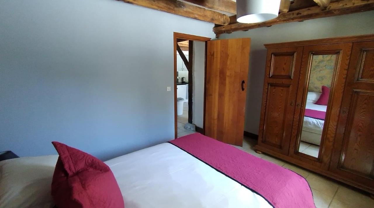 The Railway Cottage - Characterful And Comfortable Holiday Cottage Piégut-Pluviers Екстериор снимка